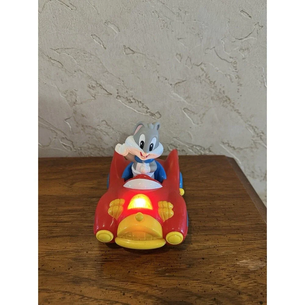 Vintage Tyco Warner Bros Baby Bugs Bunny in Car